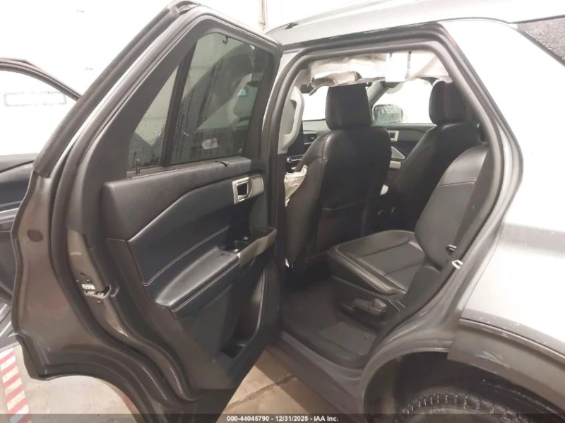 Ford Explorer 2.3l Limited, снимка 8 - Автомобили и джипове - 53577091