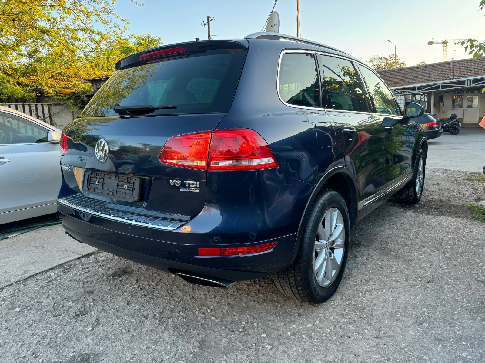 VW Touareg 3.0TDI 245HP 4MOTION AVTOMAT KOJA NAVI PANORAMA E5 - изображение 7