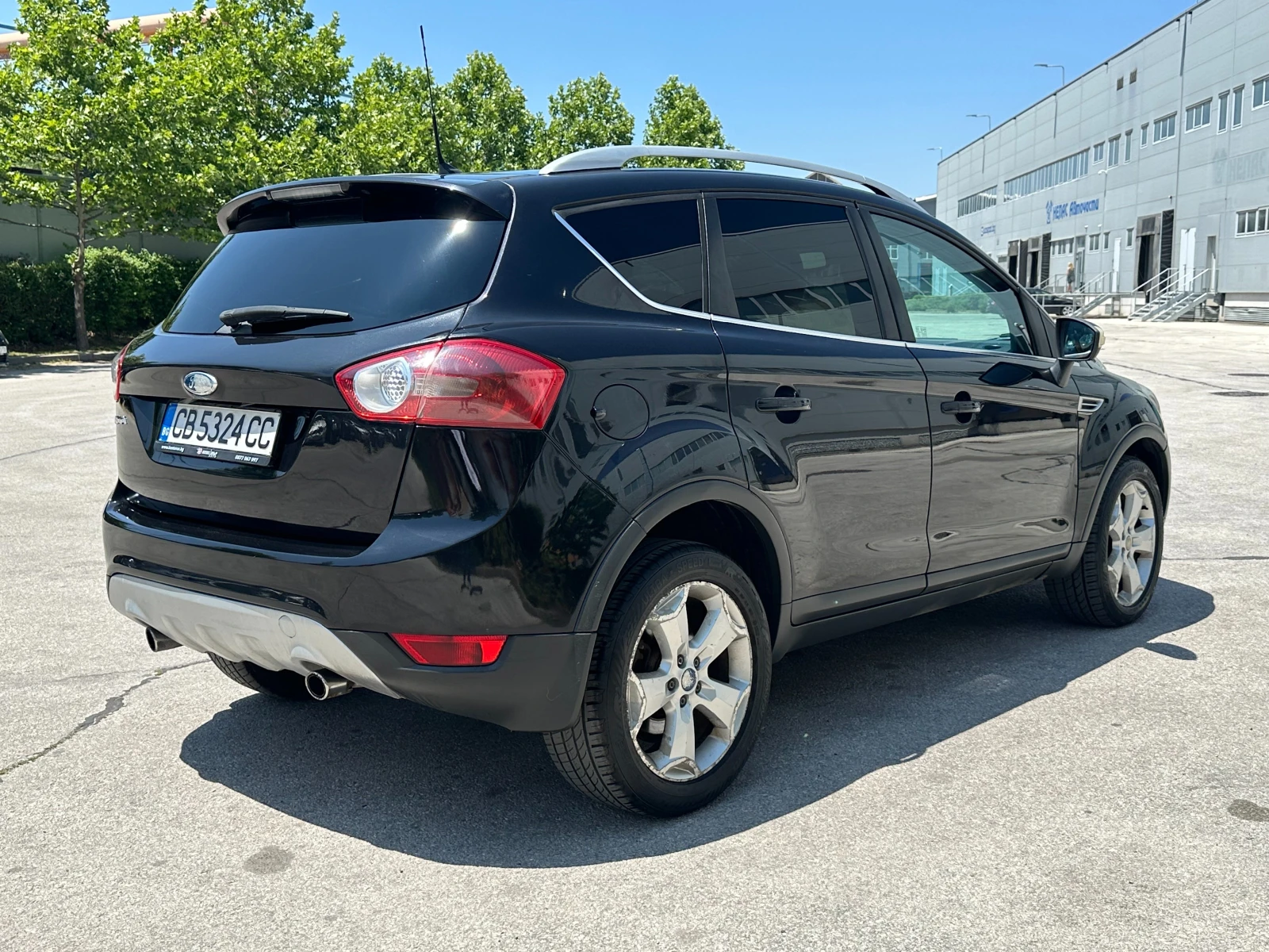 Ford Kuga 2.0TDCI-4X4-TITANIUM  - изображение 4