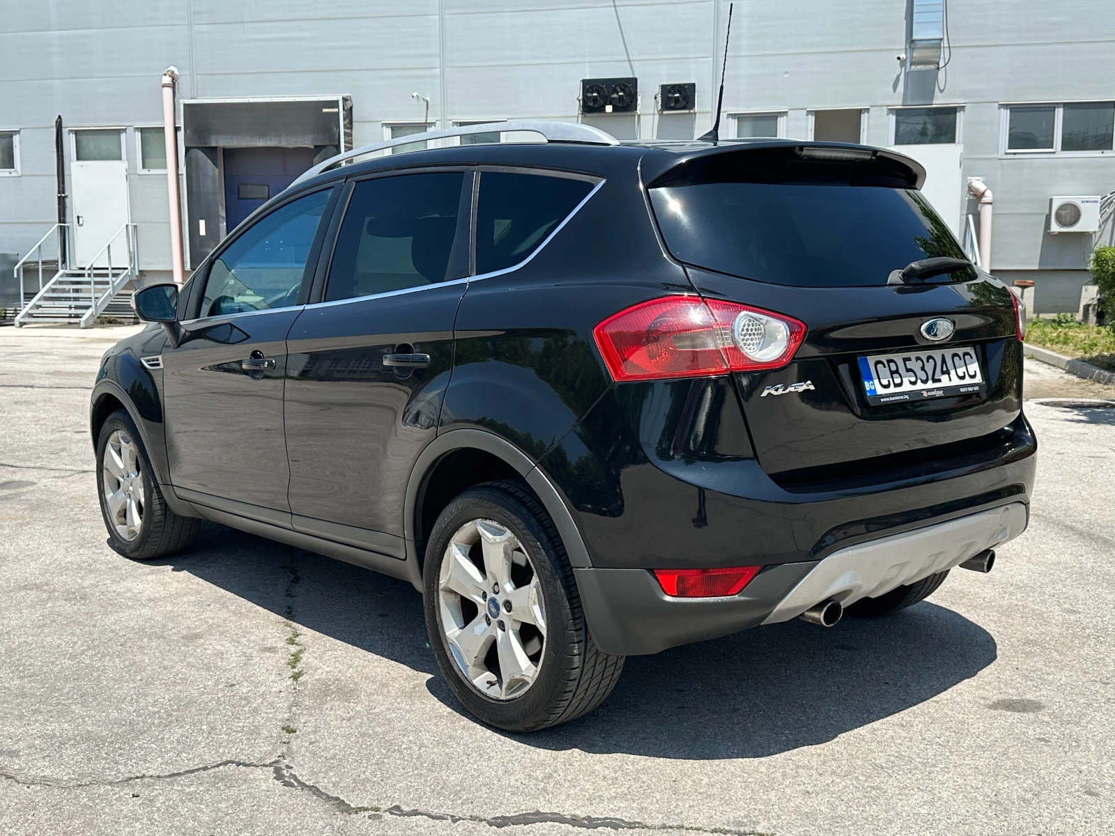 Ford Kuga 2.0TDCI-4X4-TITANIUM  - изображение 3
