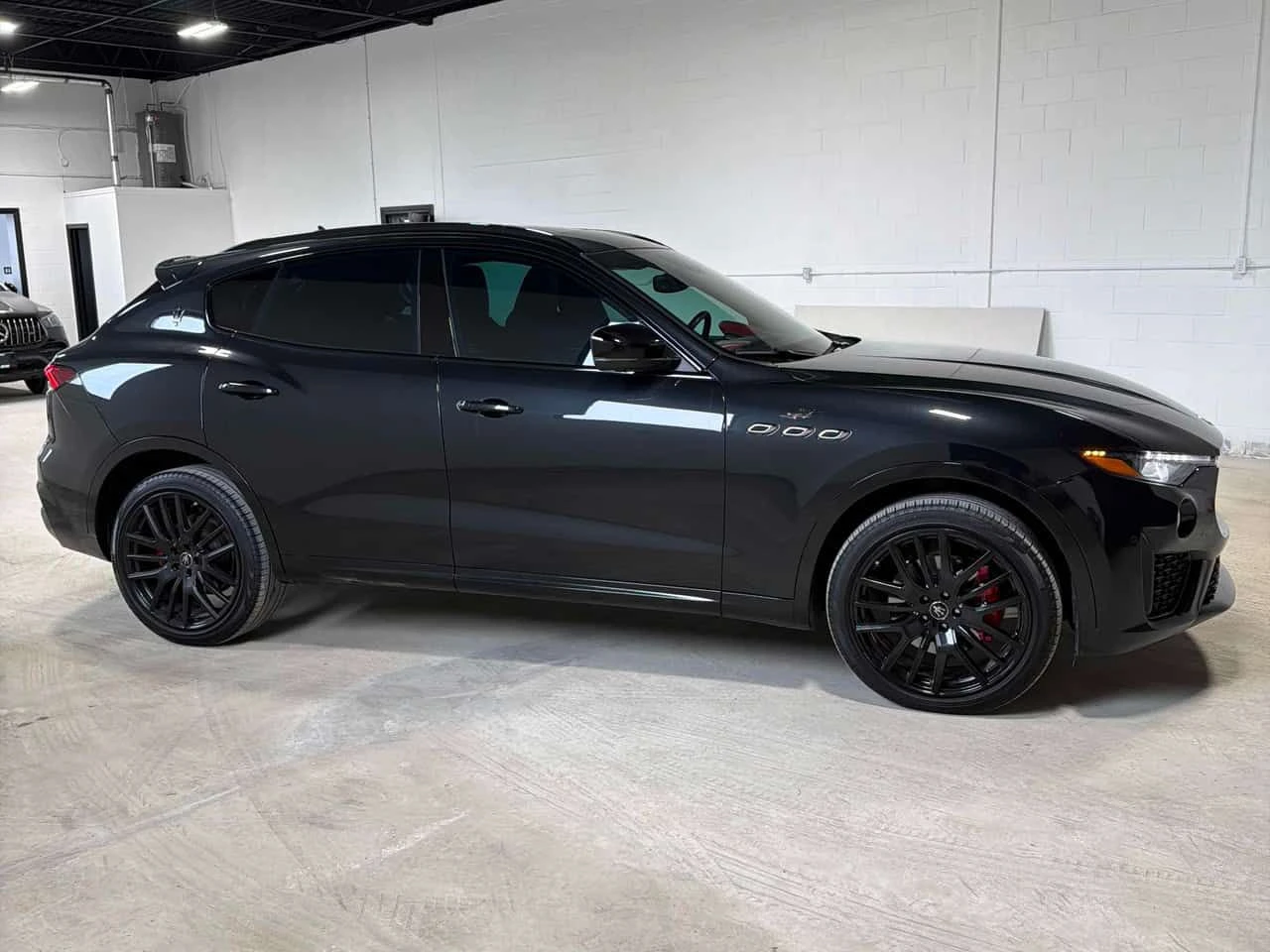 Maserati Levante GT  CARFAX, снимка 3 - Автомобили и джипове - 54060405