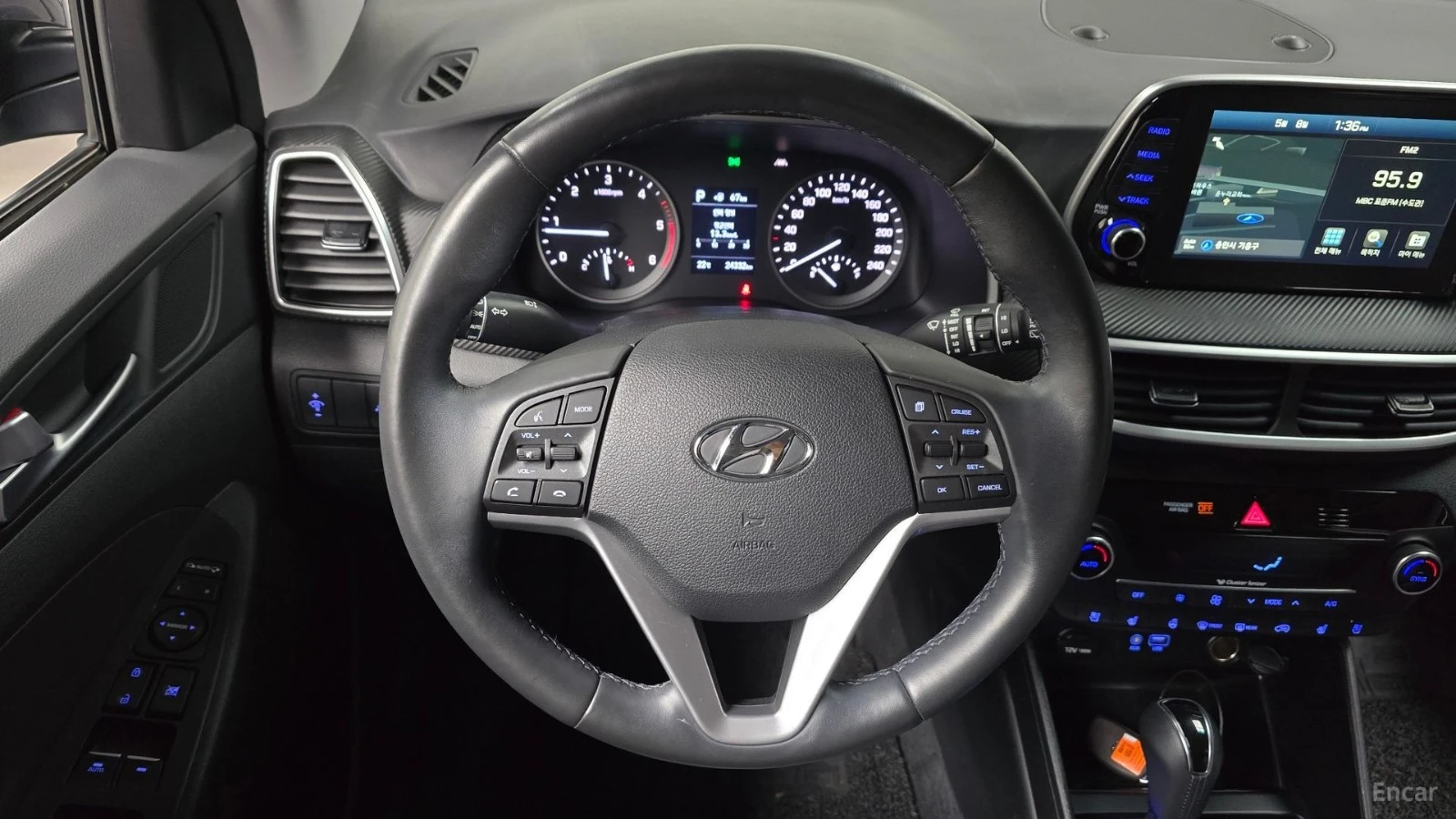 Hyundai Tucson 2WD MODERN* КОЖА* ОБДУХВ* НАВИ, снимка 10 - Автомобили и джипове - 55559236