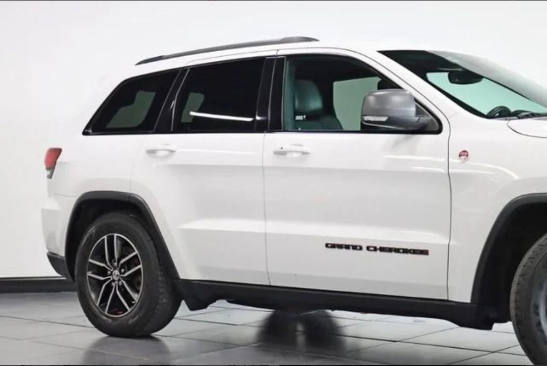 Jeep Grand cherokee Trailhawk, снимка 3 - Автомобили и джипове - 55679407