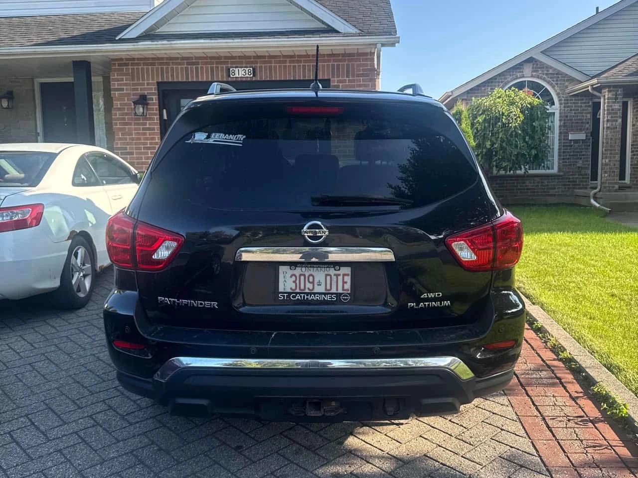 Nissan Pathfinder * Platinum 4WD 4dr * АВТОКРЕДИТ БЕЗ ПЪРВОНАЧАЛНА* , снимка 4 - Автомобили и джипове - 55768820