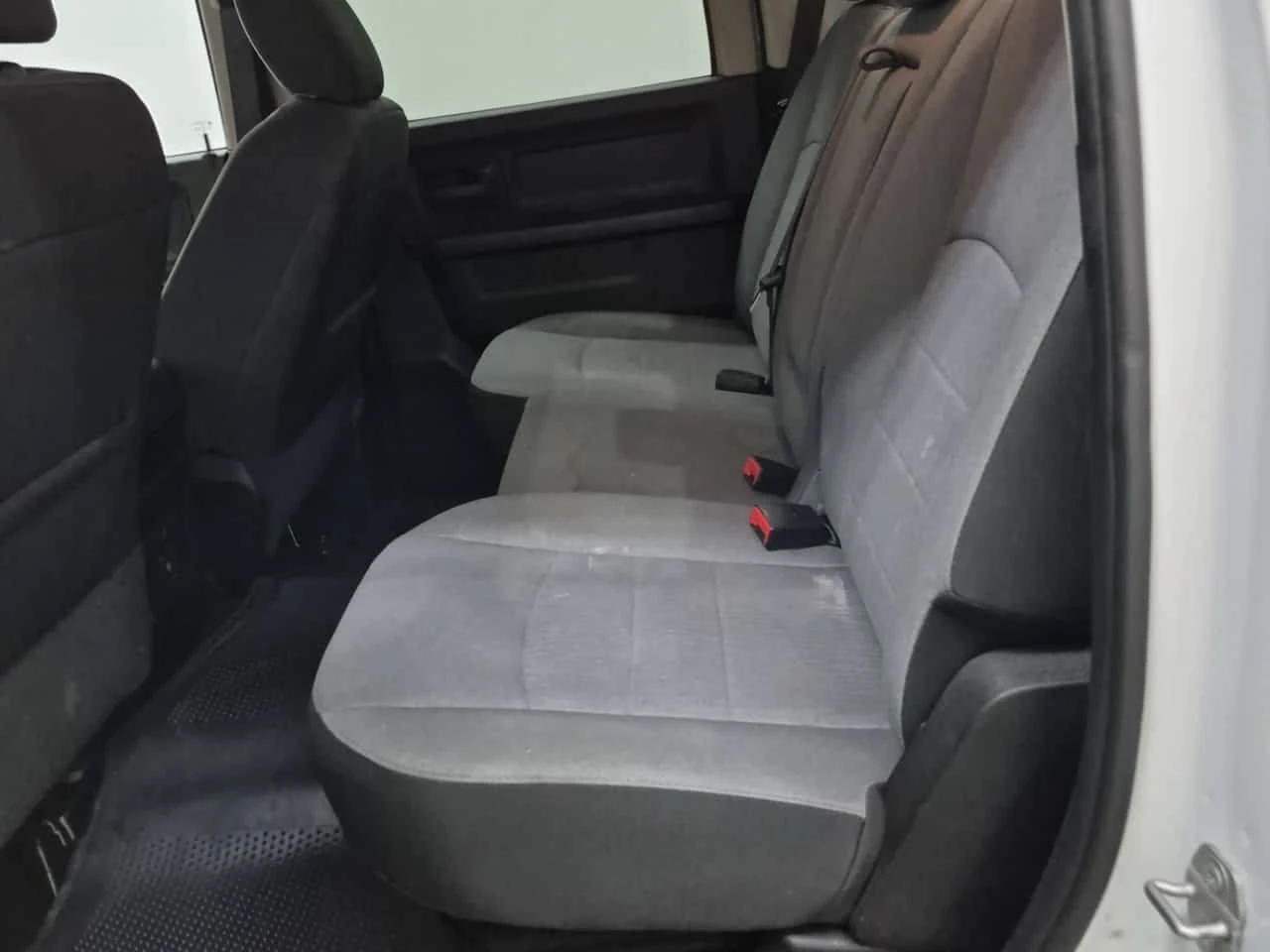 Dodge RAM 1500 * EXPRESS CREW CAB SHORT BED * CARFAX *  | Mobile.bg � ����������� 11