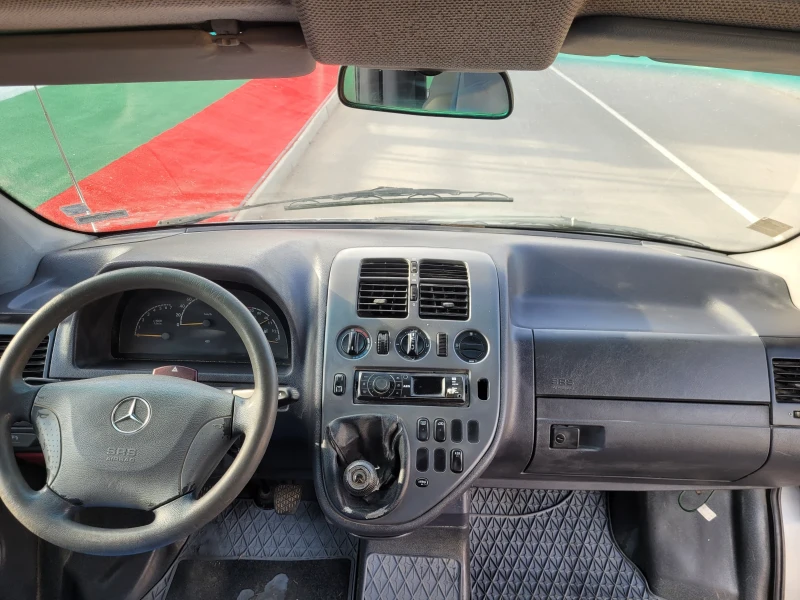 Mercedes-Benz Vito  Вито112. 2.2CDI .8местен. климатик, снимка 6 - Бусове и автобуси - 48425342