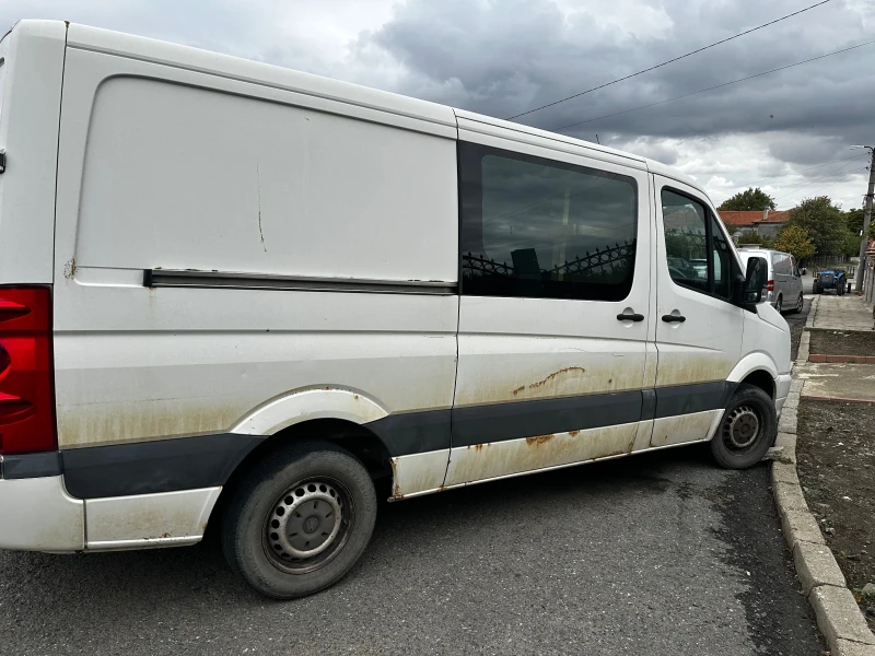 VW Crafter 2.5, снимка 2 - Бусове и автобуси - 52076658