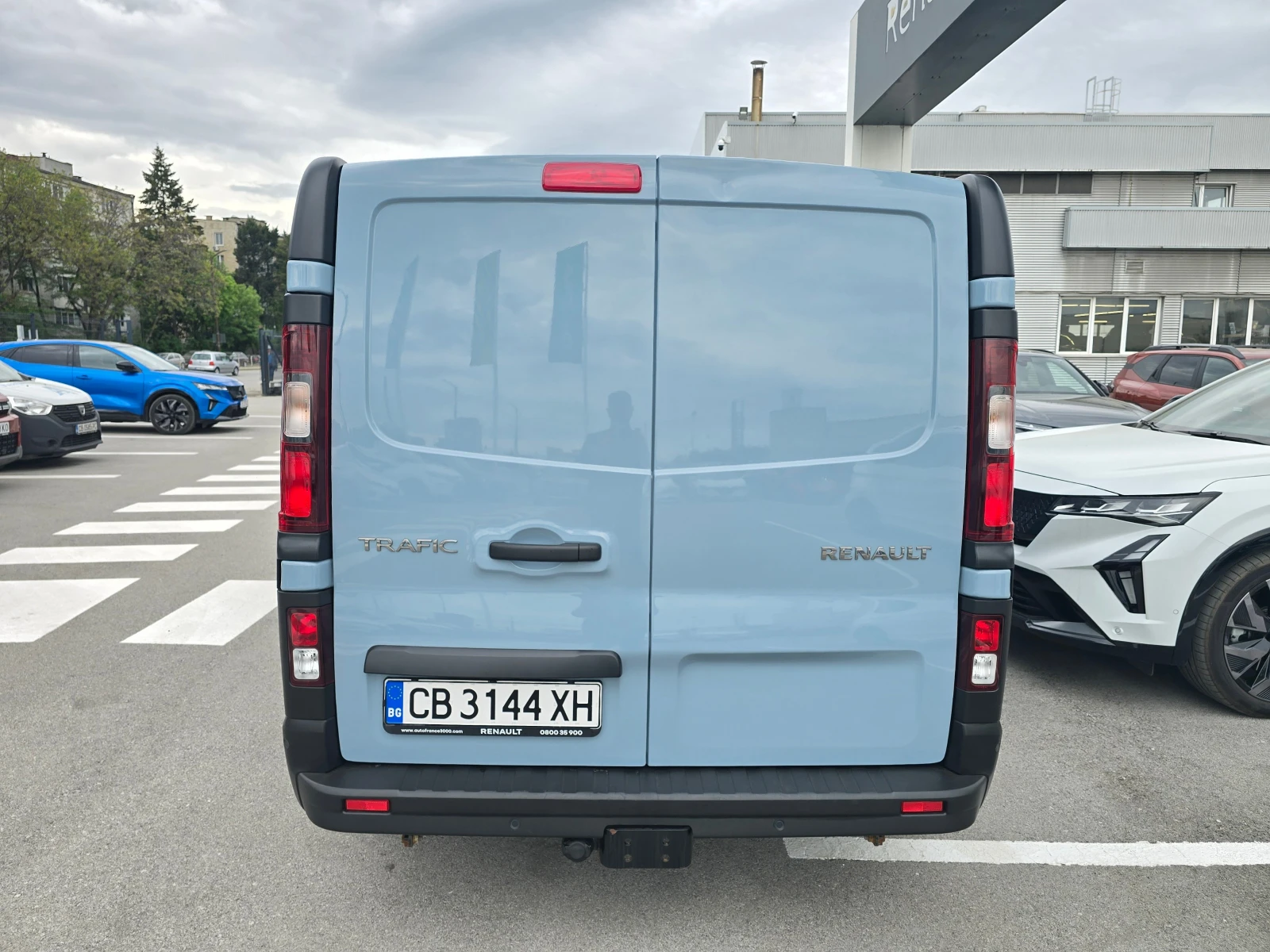 Renault Trafic 2.0 dCi L2H1, снимка 4 - Бусове и автобуси - 54661095