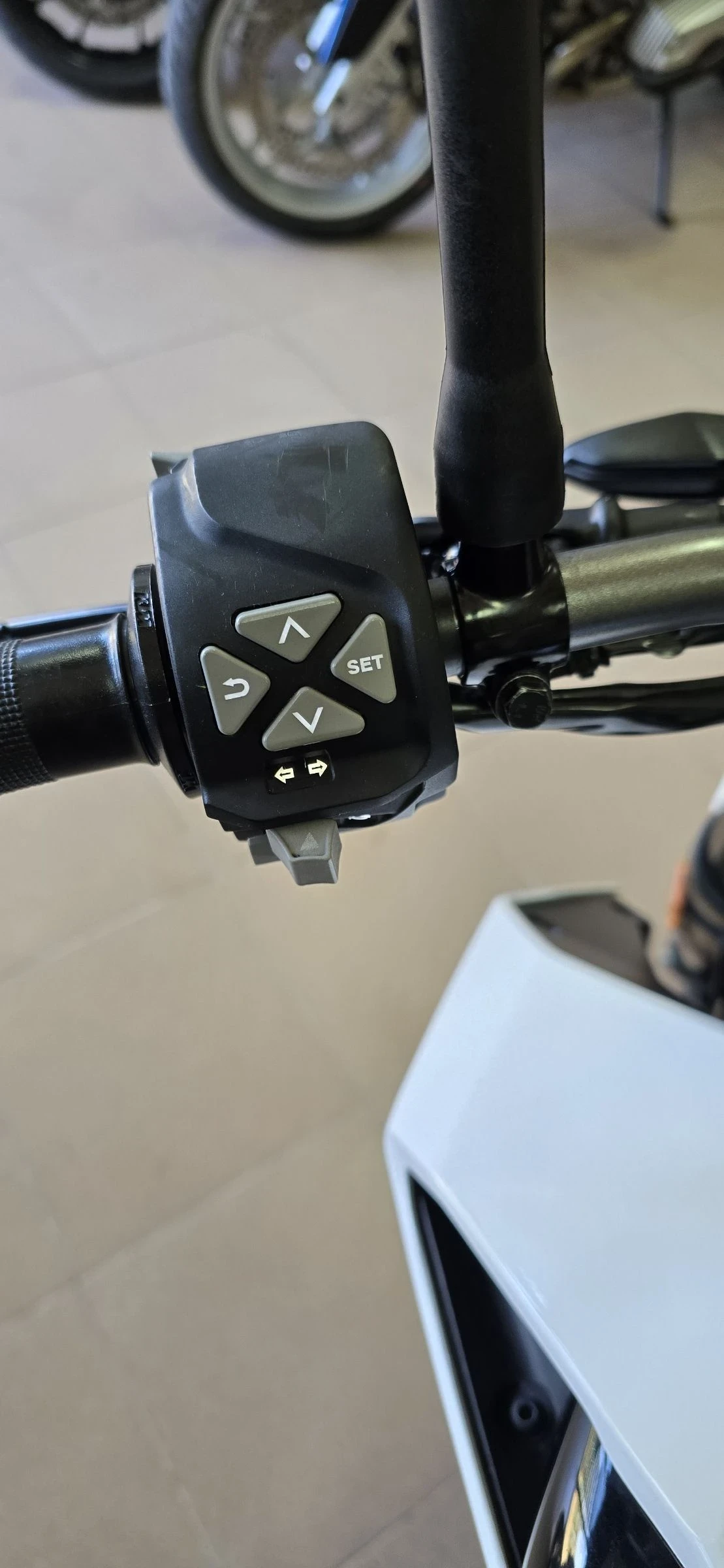 Ktm Duke 125 ABS-TCS ! Лизинг ! - изображение 10