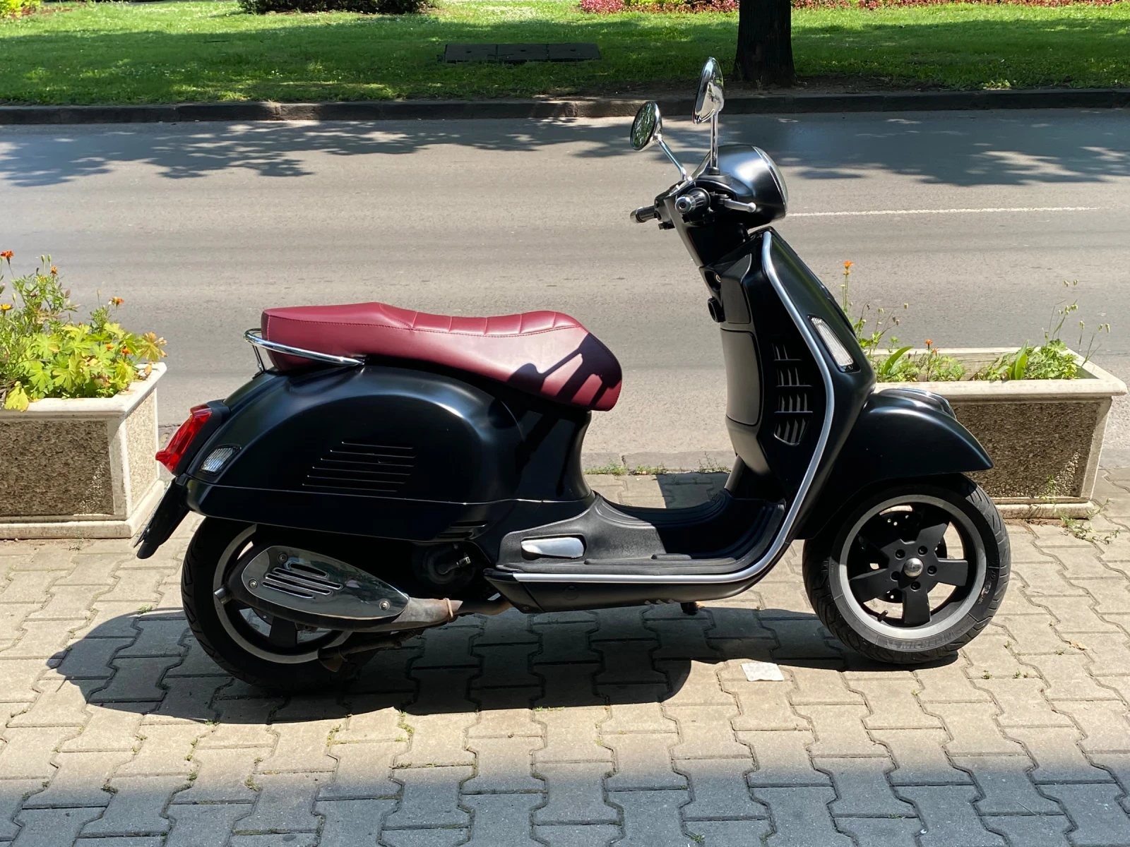 Vespa GTS 300* Malossi, снимка 2 - Мотоциклети и мототехника - 54543733