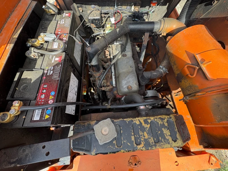 Мини челни товарачи Друга Toyota SDK6 2J 2.5 D 40h, снимка 8 - Индустриална техника - 52543150