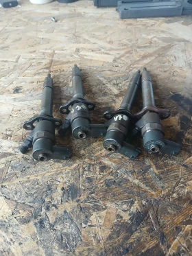 0445110 078 дюзи Volvo  V70 CX90 S 60 D5 163кс., снимка 1