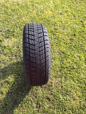 Гуми Зимни 245/60R18
