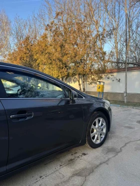 Toyota Avensis 2.0 vvti, снимка 4