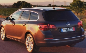     Opel Astra 1.6cdti  SPORT Euro6B