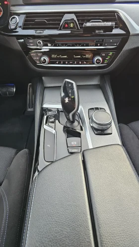 BMW 530  Fullled adaptive, Mpackage, XDrive, harman kardon, снимка 11