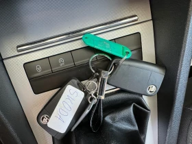 Skoda Octavia 1.6TDI XENON* KEYLESS* NAVI* *  | Mobile.bg    16