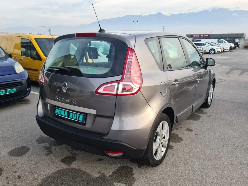 Renault Scenic 1.5dci, снимка 7 - Автомобили и джипове - 46355117