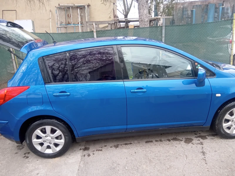 Nissan Tiida 1.8, снимка 14 - Автомобили и джипове - 48238067