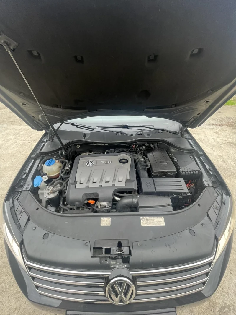 VW Passat 2.0 TDI, 140 к.с., DSG, снимка 12 - Автомобили и джипове - 52383684