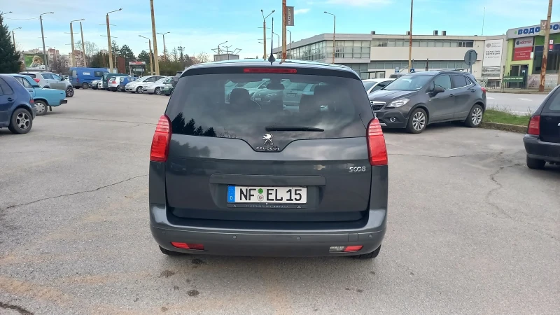 Peugeot 5008 1, 6 hdi 115к.с., снимка 6 - Автомобили и джипове - 52553883