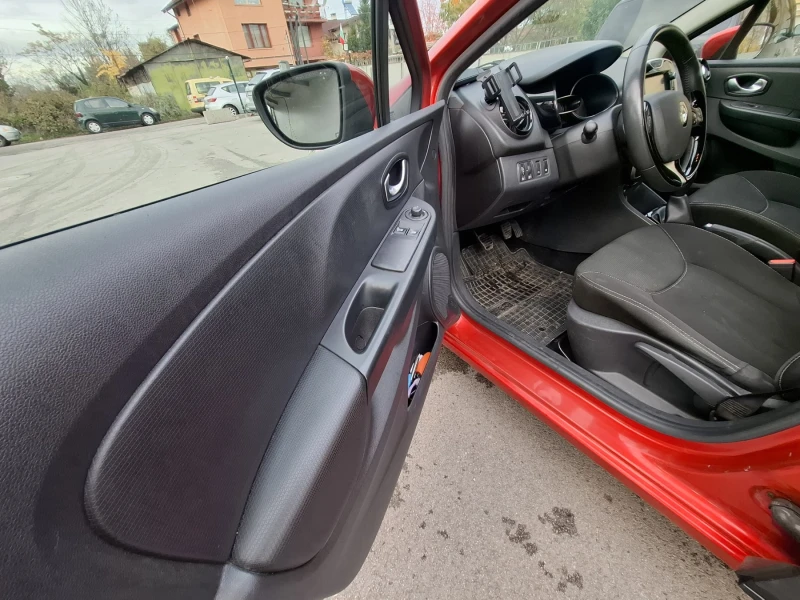 Renault Clio Renault Clio Grandtour dci, снимка 8 - Автомобили и джипове - 52654639