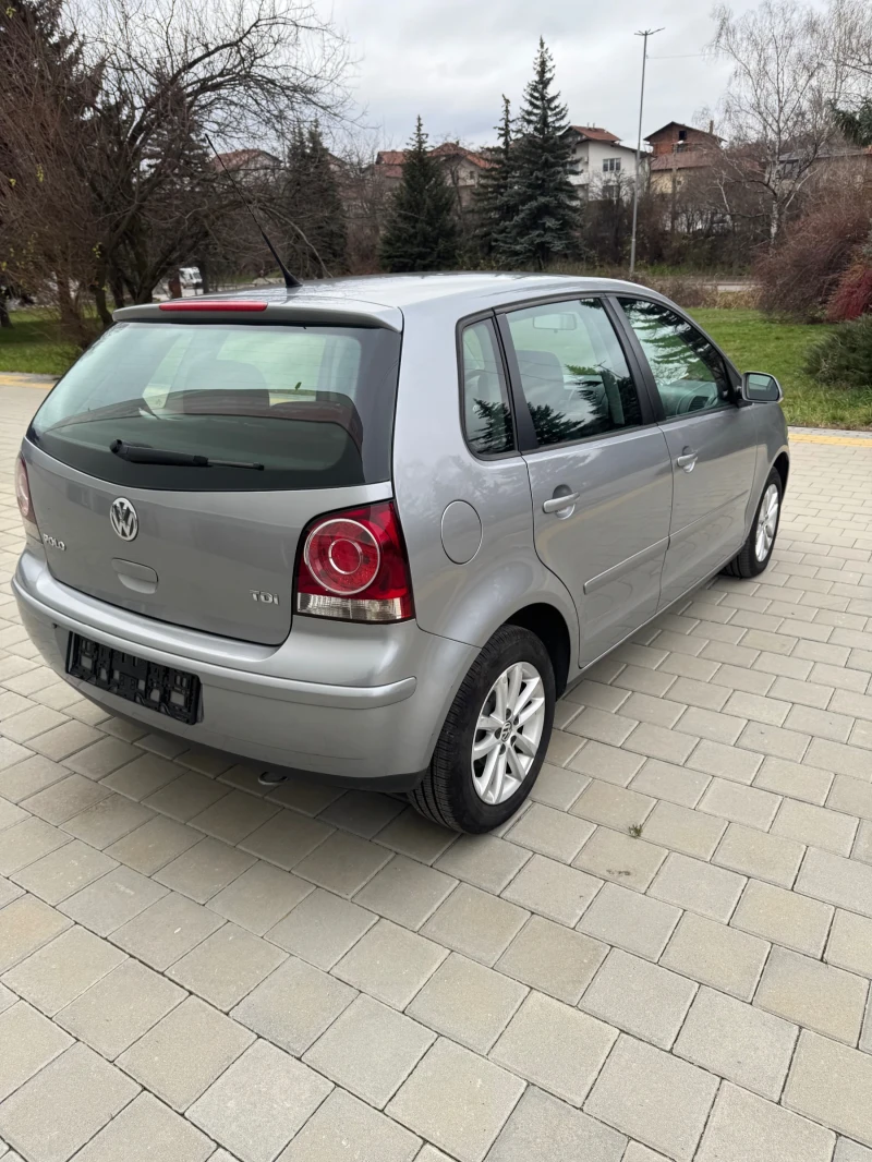 VW Polo 1.4 TDI , снимка 6 - Автомобили и джипове - 52695631