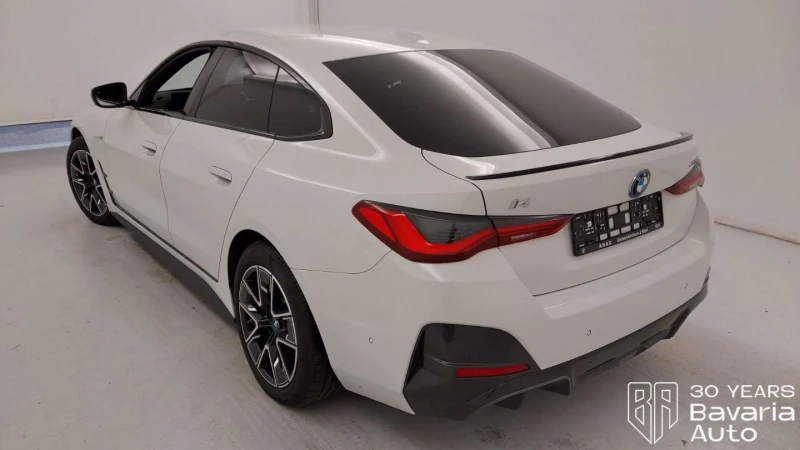 BMW i4 35 eDrive Gran Coupe M Sport Paket, снимка 2 - Автомобили и джипове - 52748789