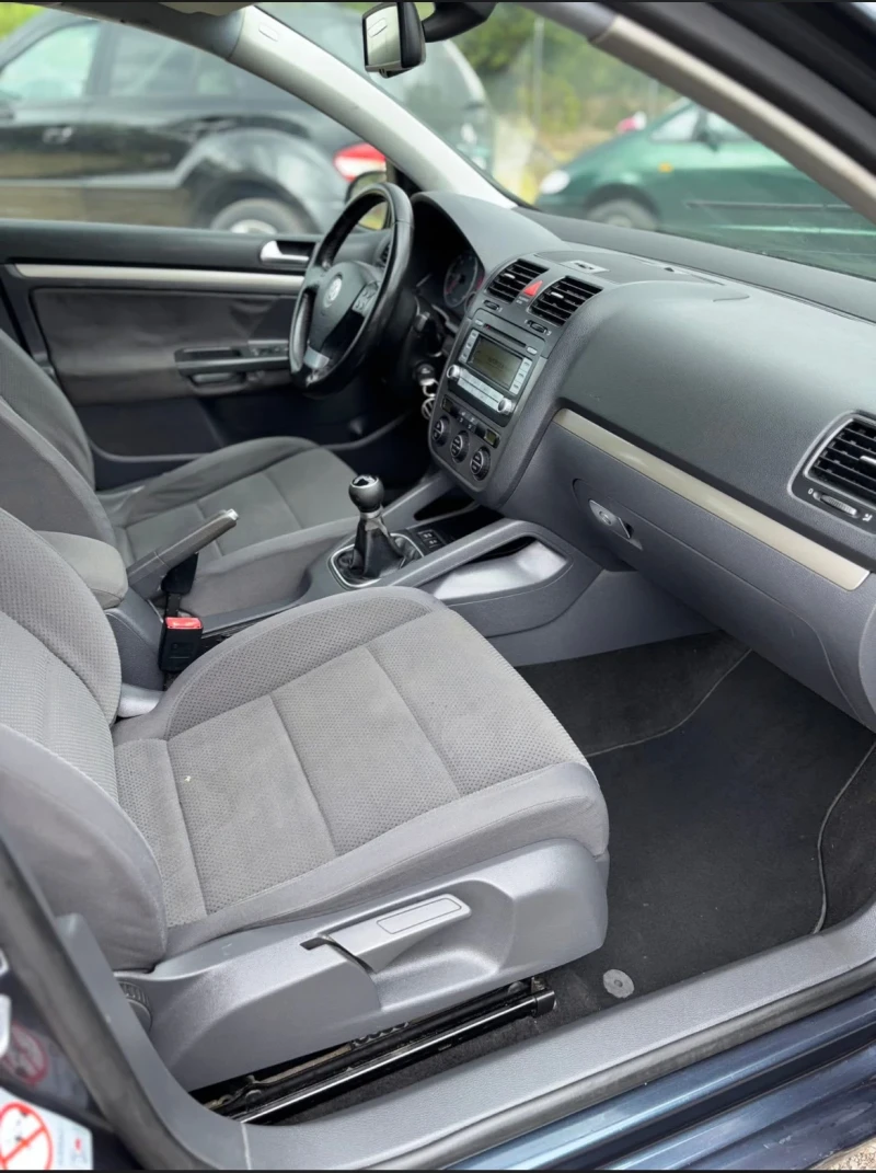 VW Golf, снимка 7 - Автомобили и джипове - 53364651