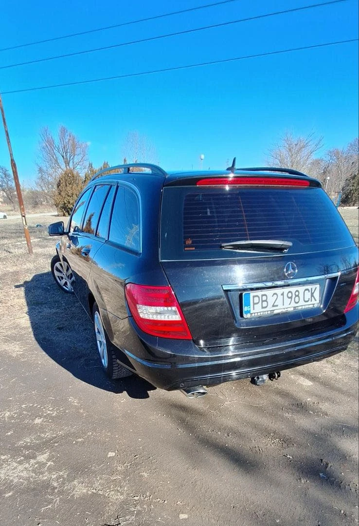 Mercedes-Benz C 220 CDI Automatic, снимка 3 - Автомобили и джипове - 48898095