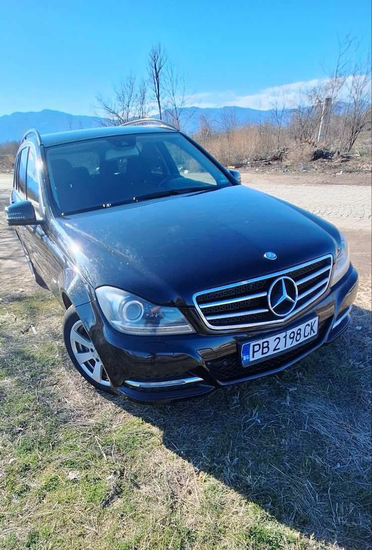 Mercedes-Benz C 220 CDI Automatic, снимка 1 - Автомобили и джипове - 48898095