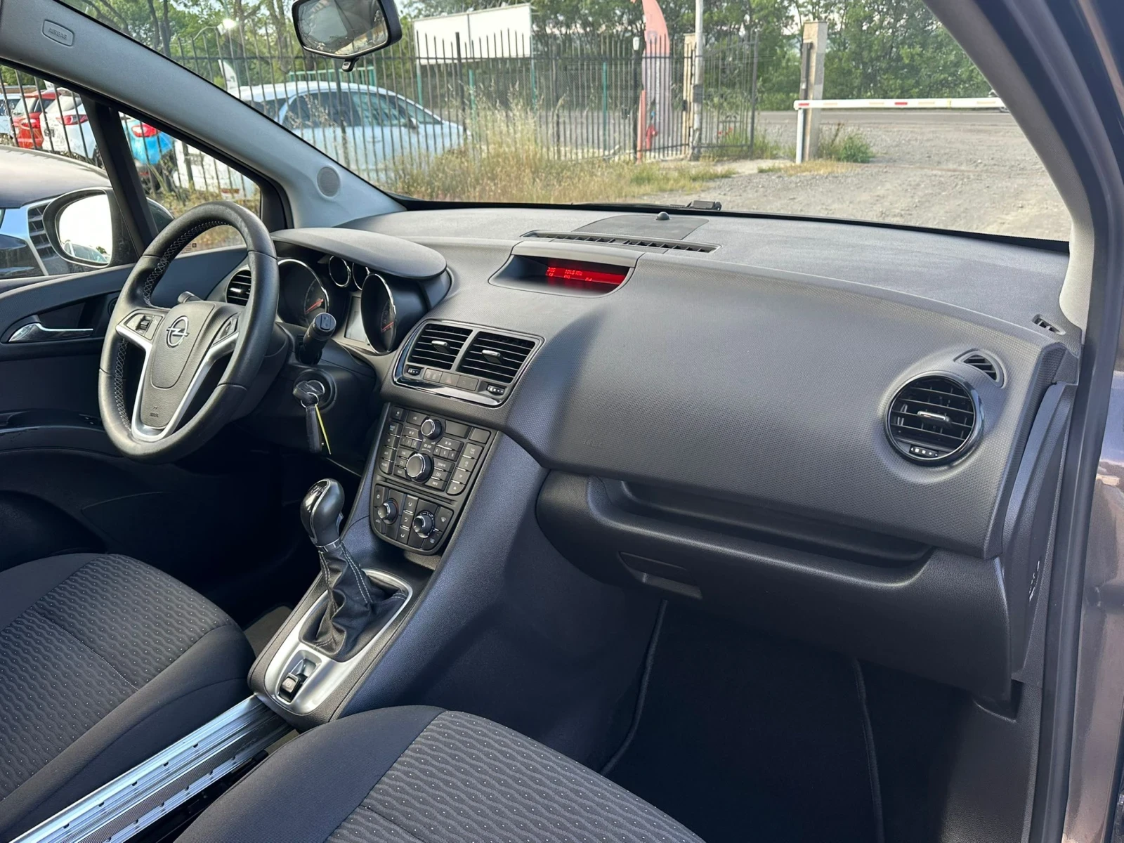 Opel Meriva 1, 4i GPL - изображение 10
