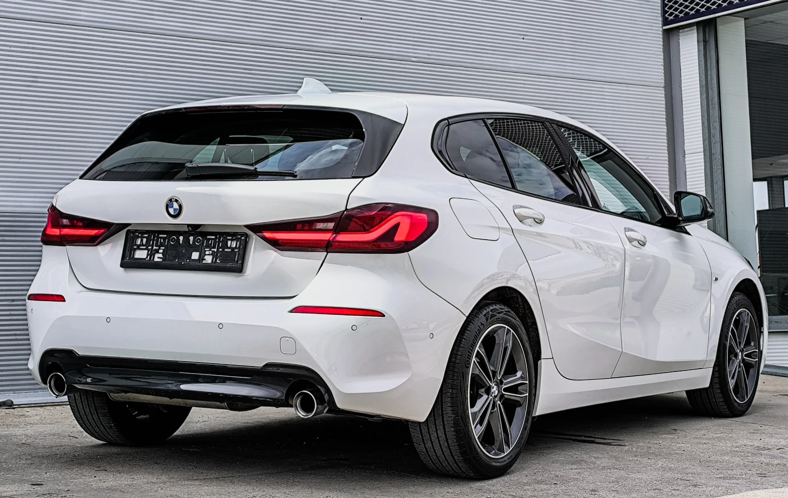BMW 118 2.0D M-SPORT FULL ЕКСТРИ ГЕРМАНИЯ TUV 04.2026 - изображение 7