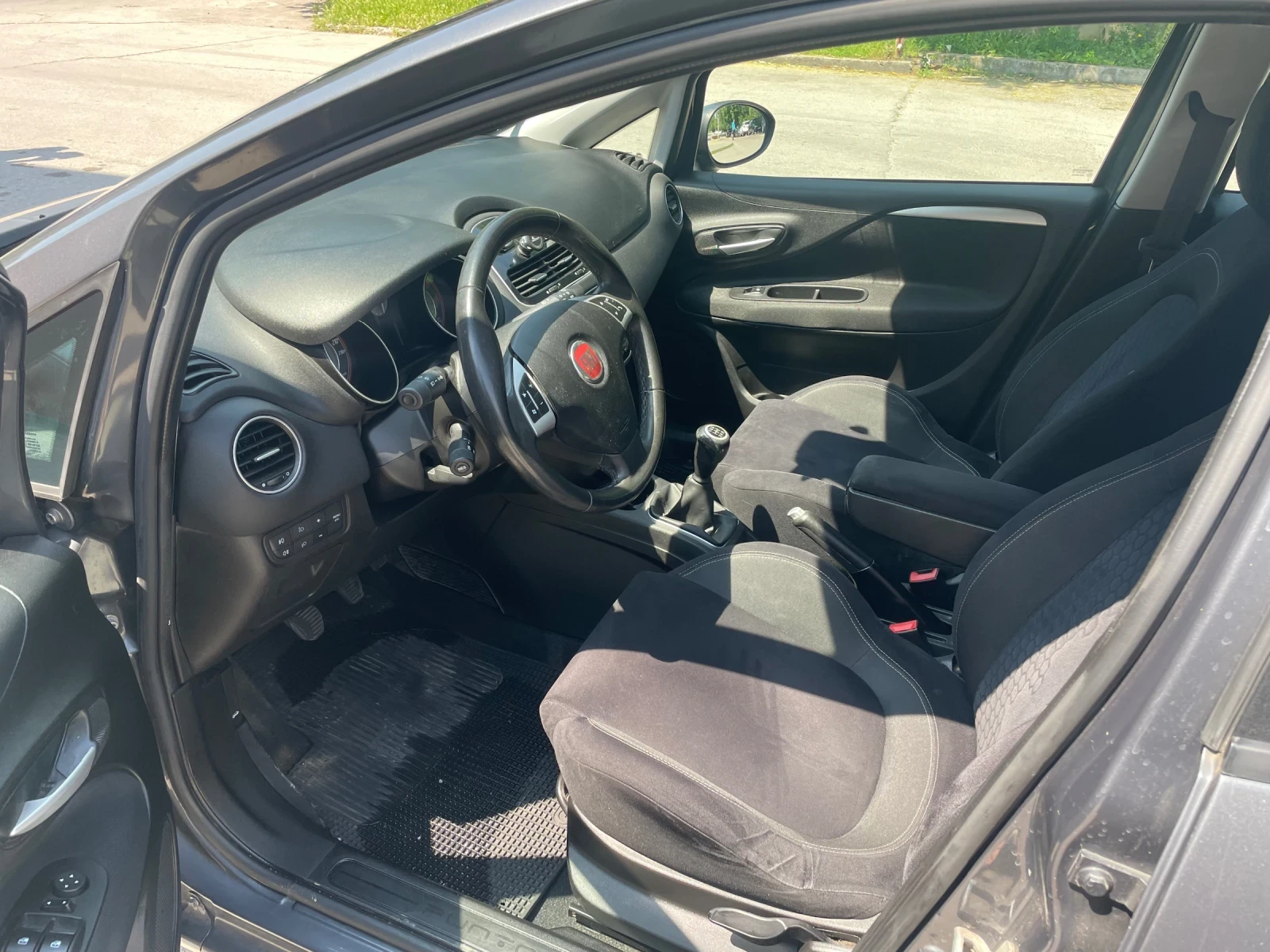 Fiat Punto EVO 1.3 M-jet 75кс  - изображение 10