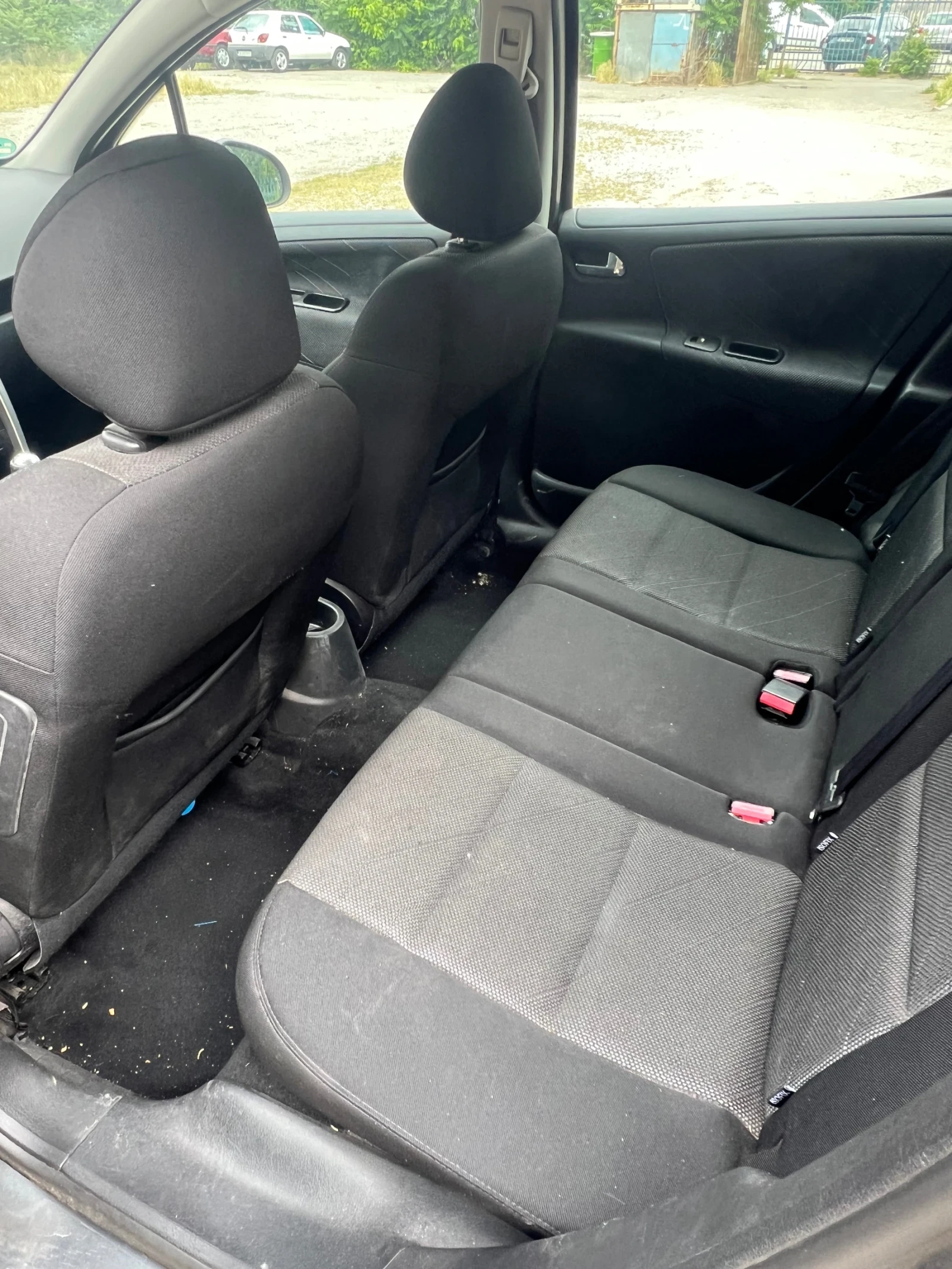 Peugeot 207 1.6i - изображение 9