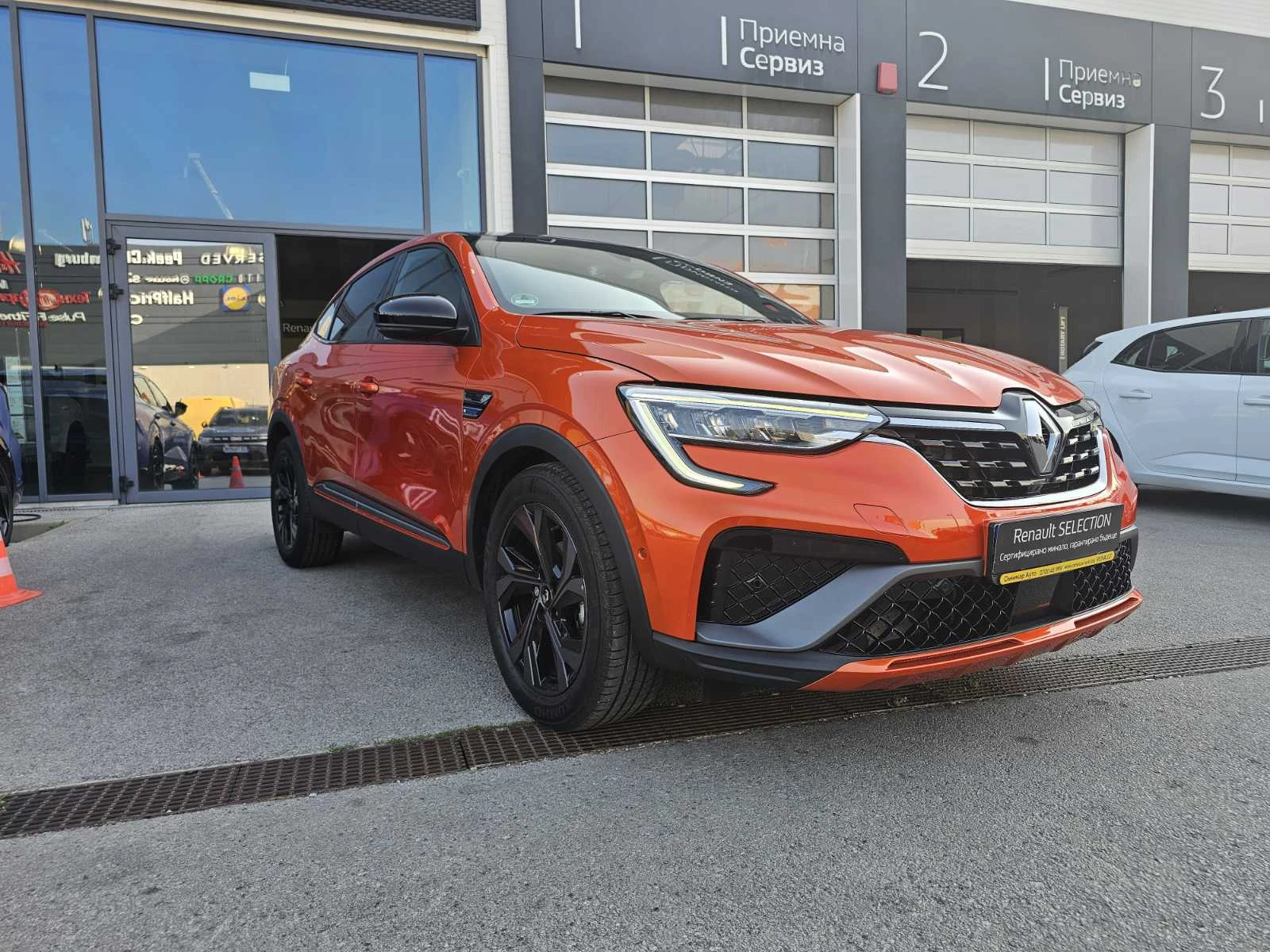Renault Arkana 1.3 TCe 160 Hybrid - изображение 2