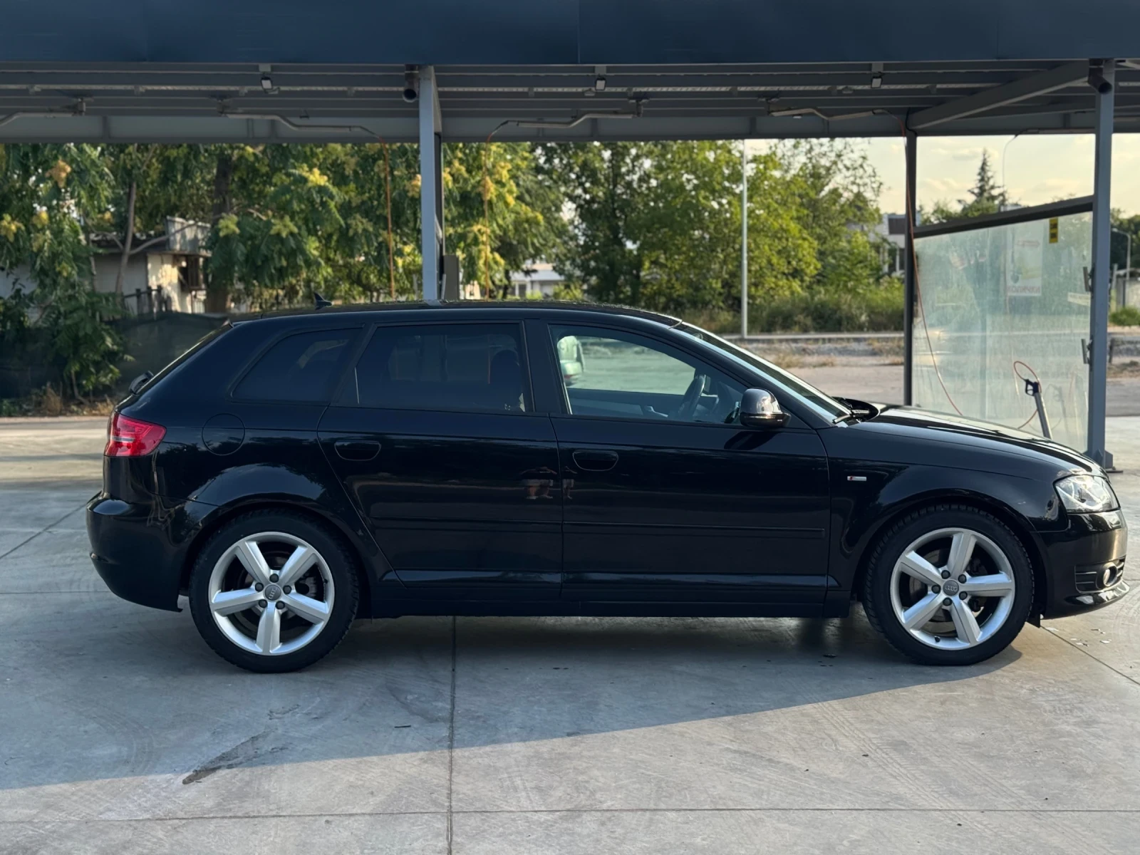 Audi A3 2.0 TDI S-line DSG - изображение 6