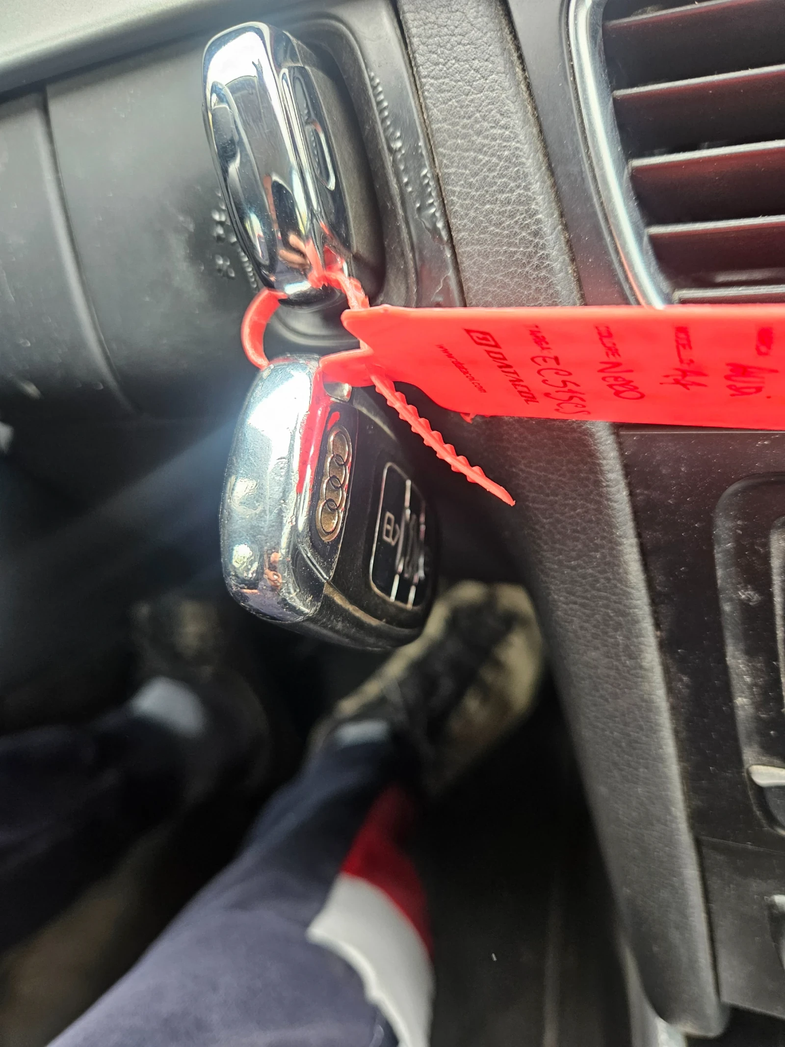 Audi A4 2.0dizel 143ks 2010god | Mobile.bg — изображение 12
