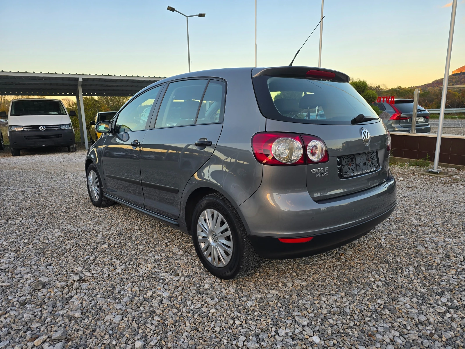 VW Golf Plus 1.9TDI 105кс DSG ! ! РЕАЛНИ 102000 км - изображение 3