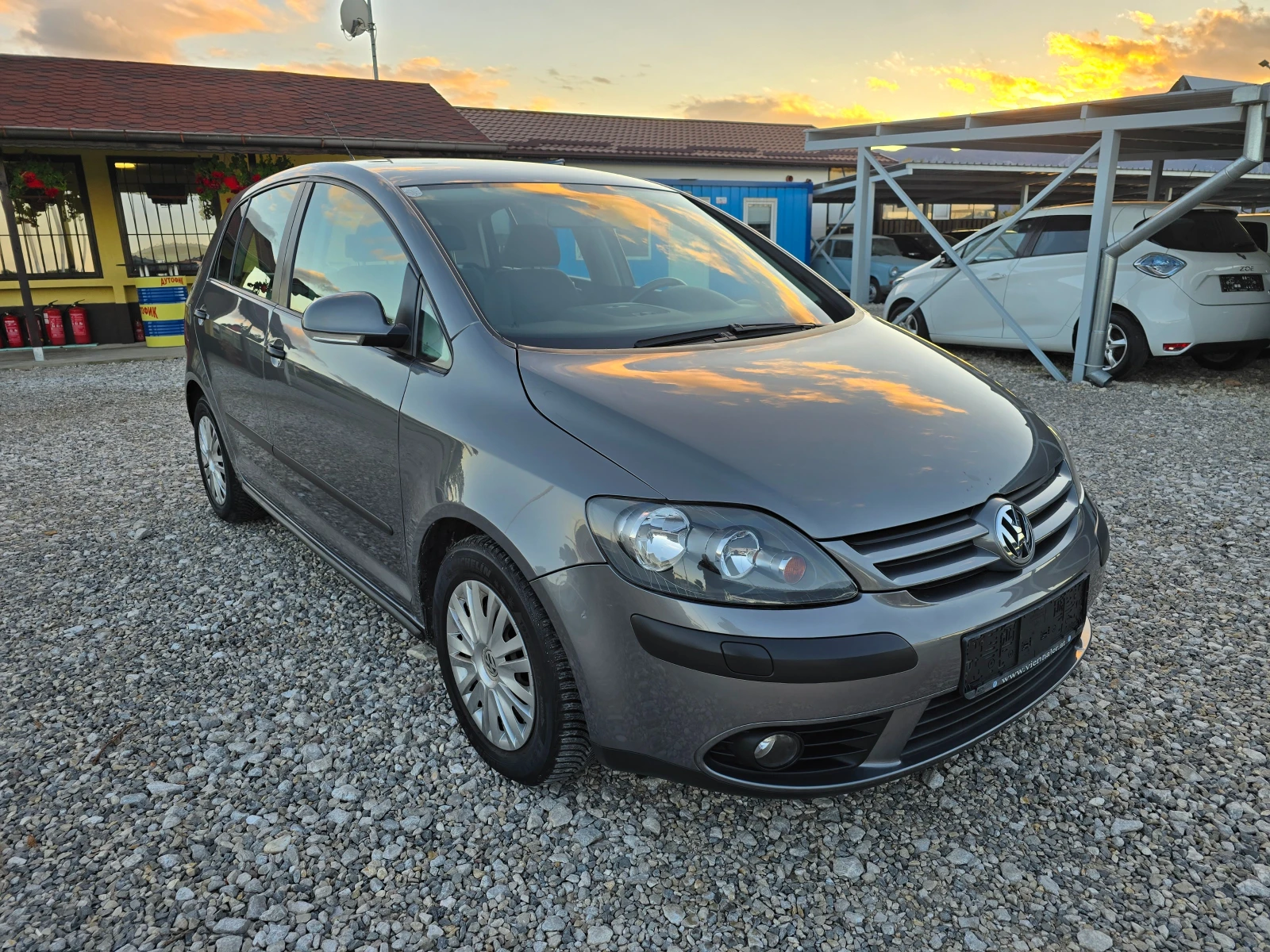 VW Golf Plus 1.9TDI 105кс DSG ! ! РЕАЛНИ 102000 км - изображение 7