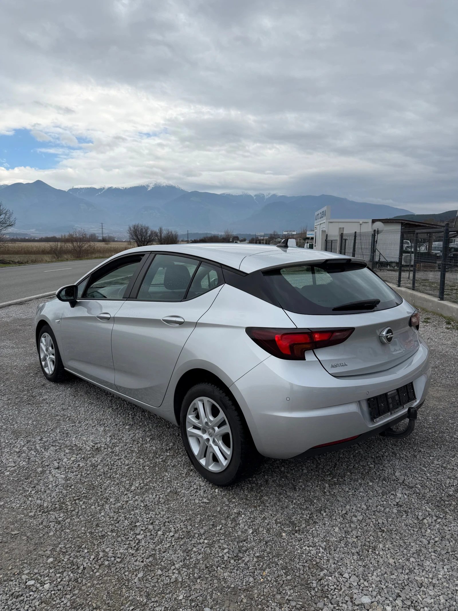 Opel Astra 1.6CDTI NAVI EURO 6 TUV COC SERVICE BOOK - изображение 8