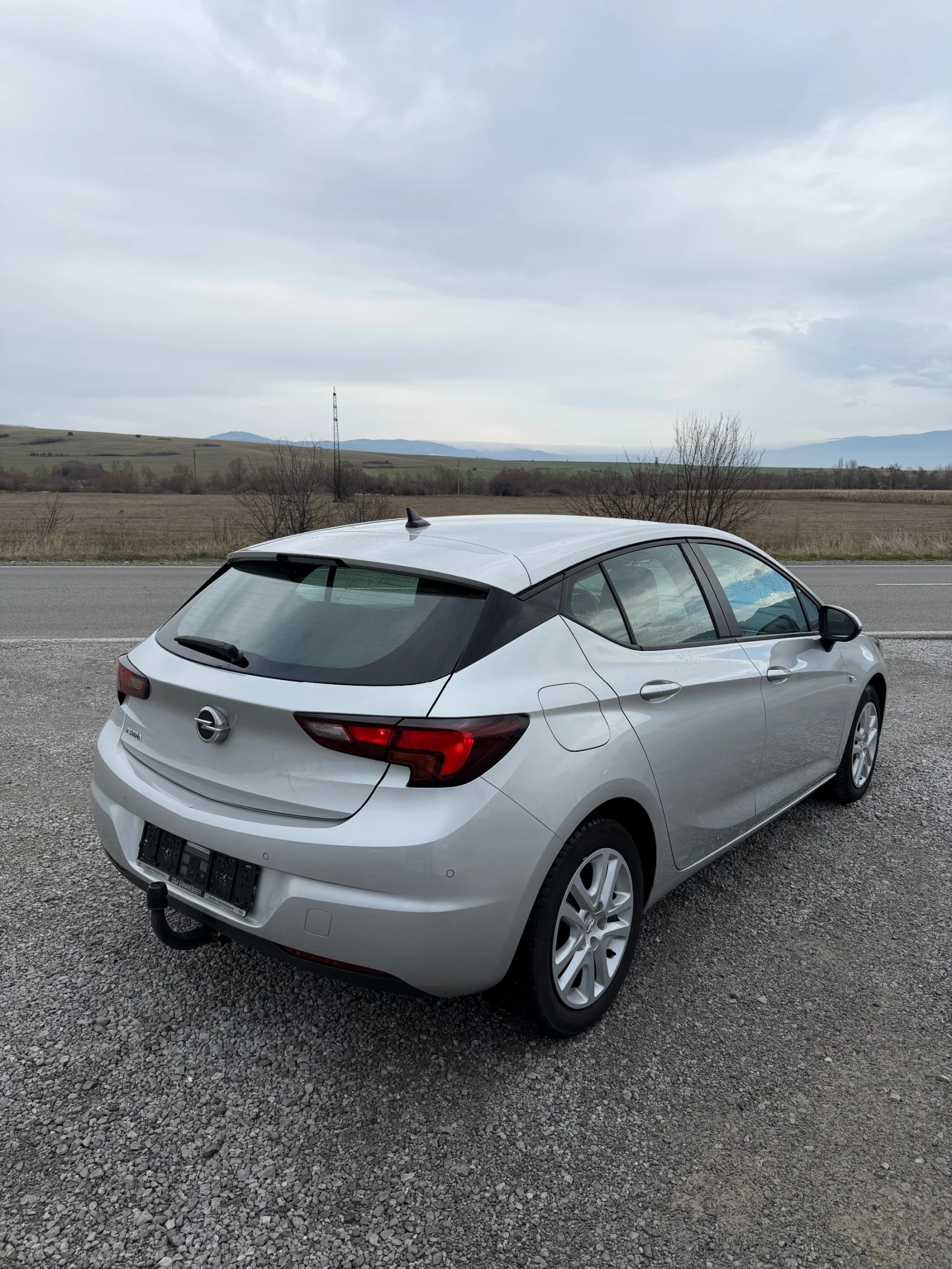 Opel Astra 1.6CDTI NAVI EURO 6 TUV COC SERVICE BOOK - изображение 6