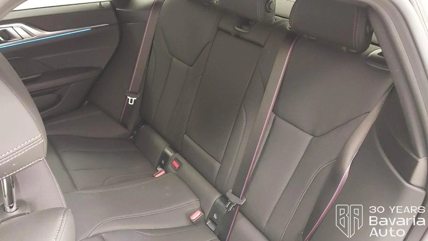 BMW i4 35 eDrive Gran Coupe M Sport Paket - изображение 8