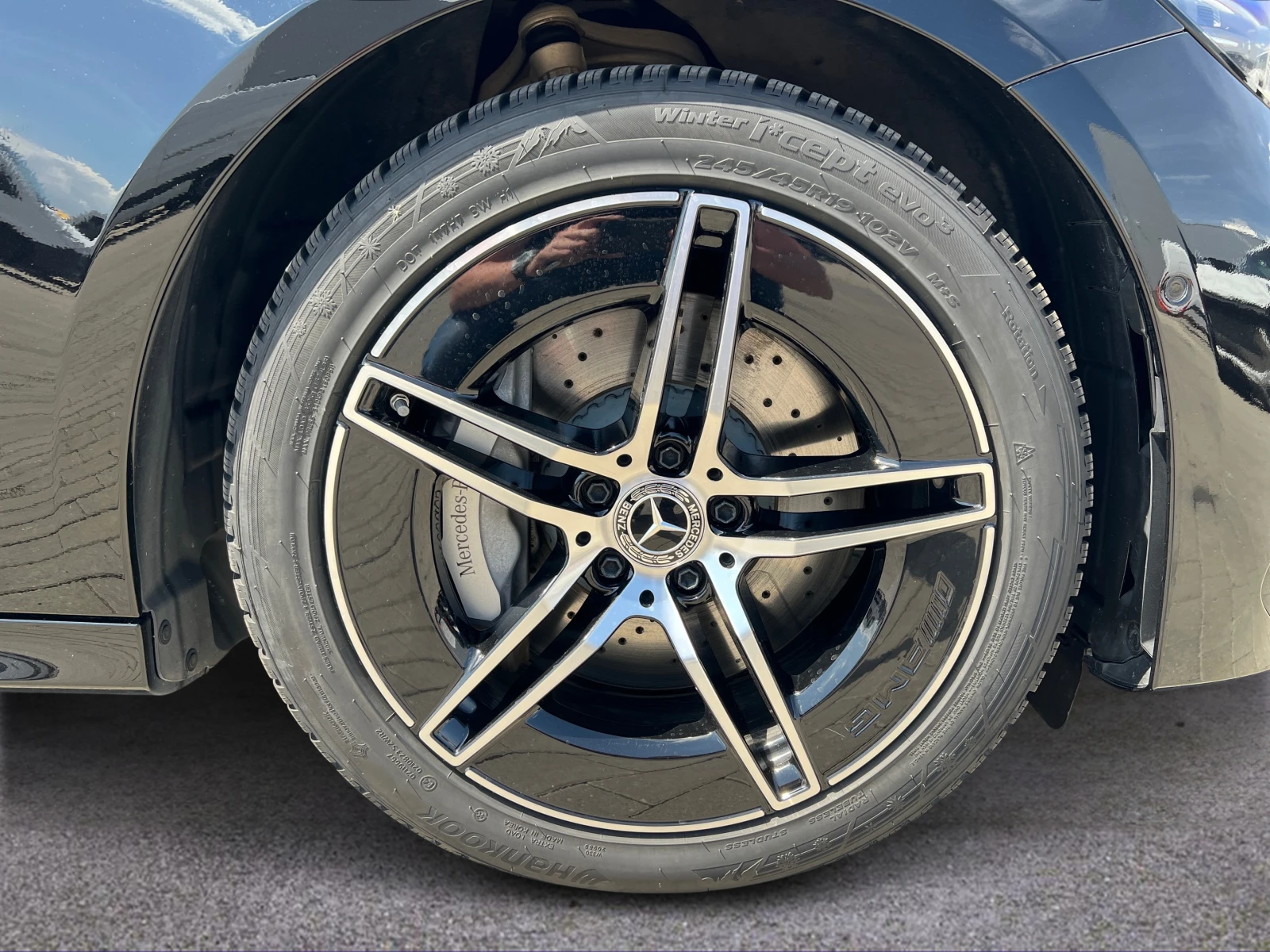 Mercedes-Benz E 220 d 4MATIC, снимка 5 - Автомобили и джипове - 53147650