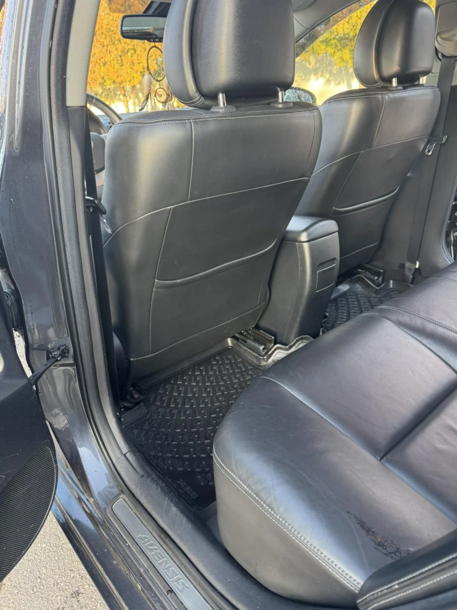 Toyota Avensis 2.0 vvti, снимка 9 - Автомобили и джипове - 53808124