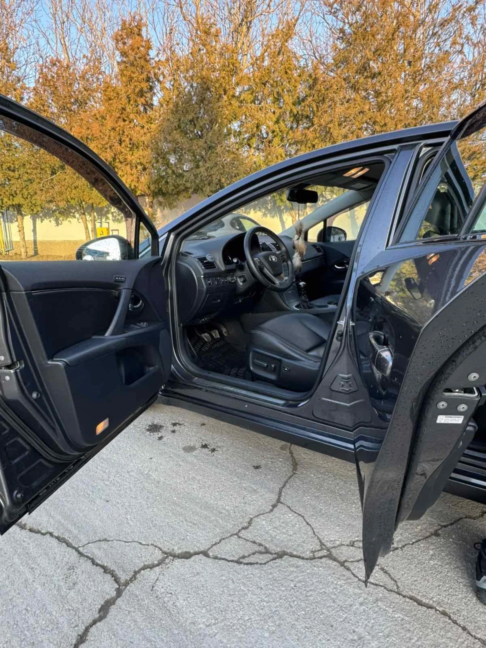 Toyota Avensis 2.0 vvti, снимка 7 - Автомобили и джипове - 53808124