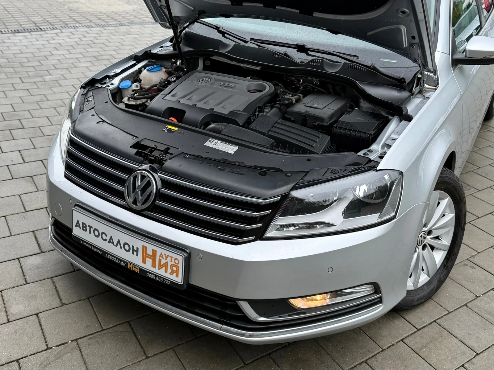 VW Passat 2.0TDI * NAVI* Climatronic* Tempomat* , снимка 12 - Автомобили и джипове - 54486904