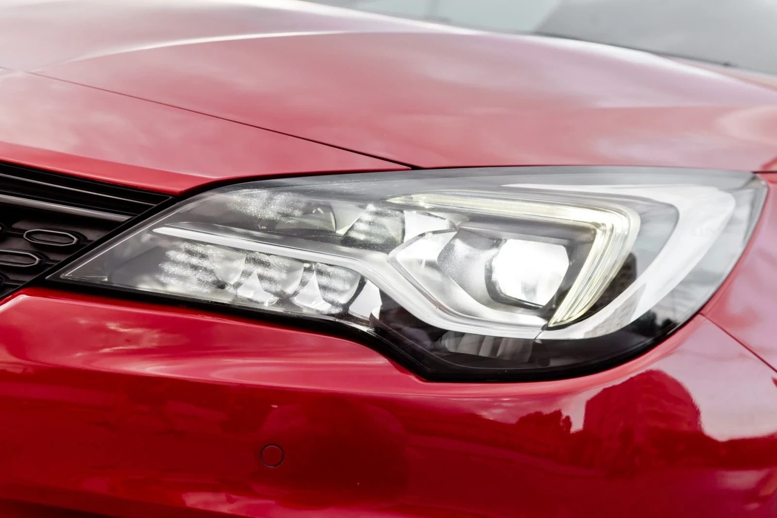 Opel Astra 1.2i FULL FULL LED , снимка 13 - Автомобили и джипове - 54743448
