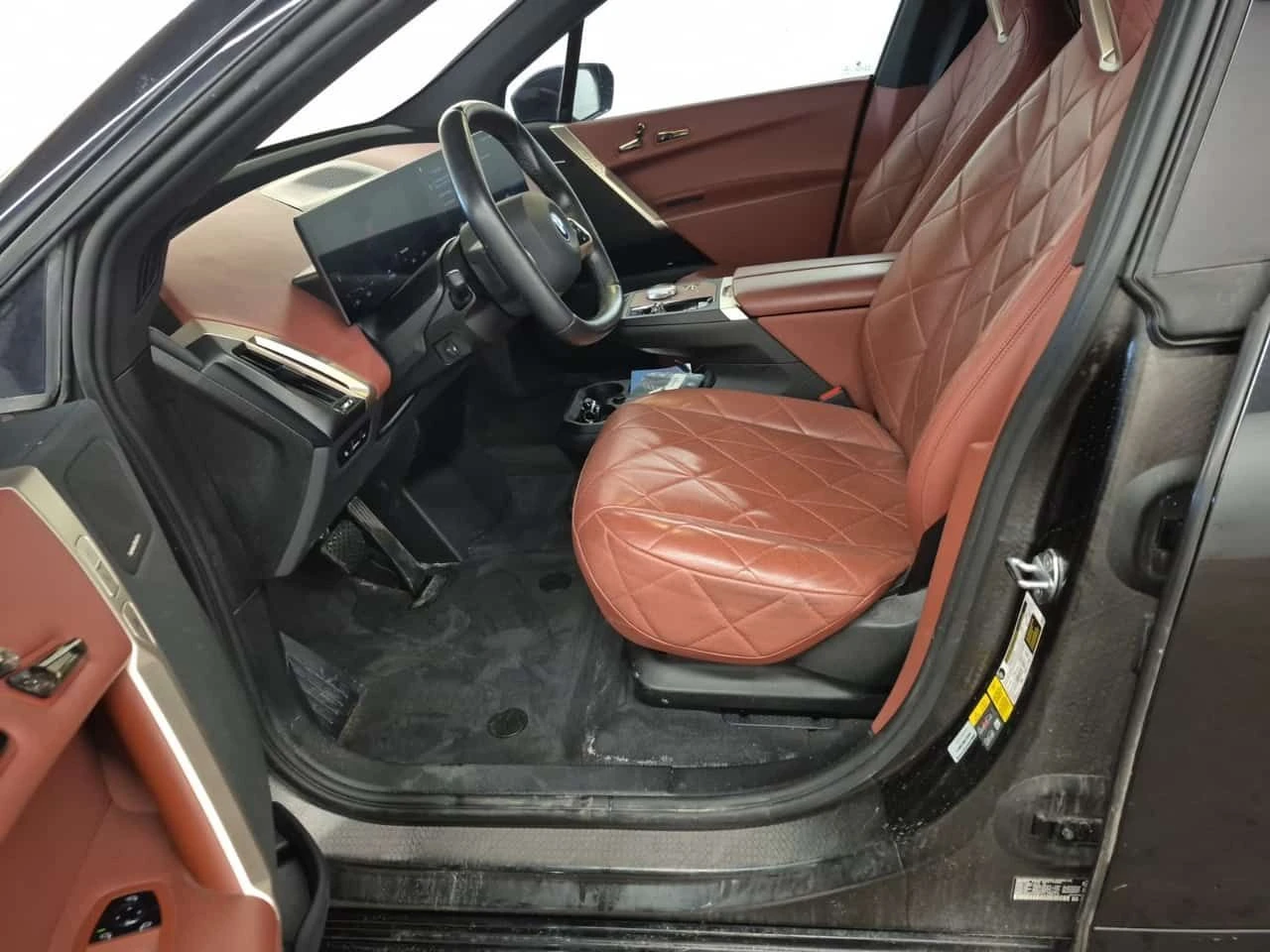 BMW iX XDRIVE50 | CARFAX | БЕЗ ПЪРВОНАЧАЛНА ВНОСКА, снимка 9 - Автомобили и джипове - 55094249