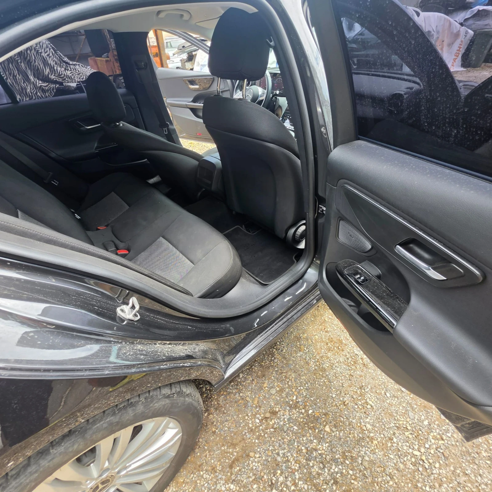 Mercedes-Benz C 220 Mild Hybrid C300 hibrid AMG 4matic , снимка 15 - Автомобили и джипове - 55163888
